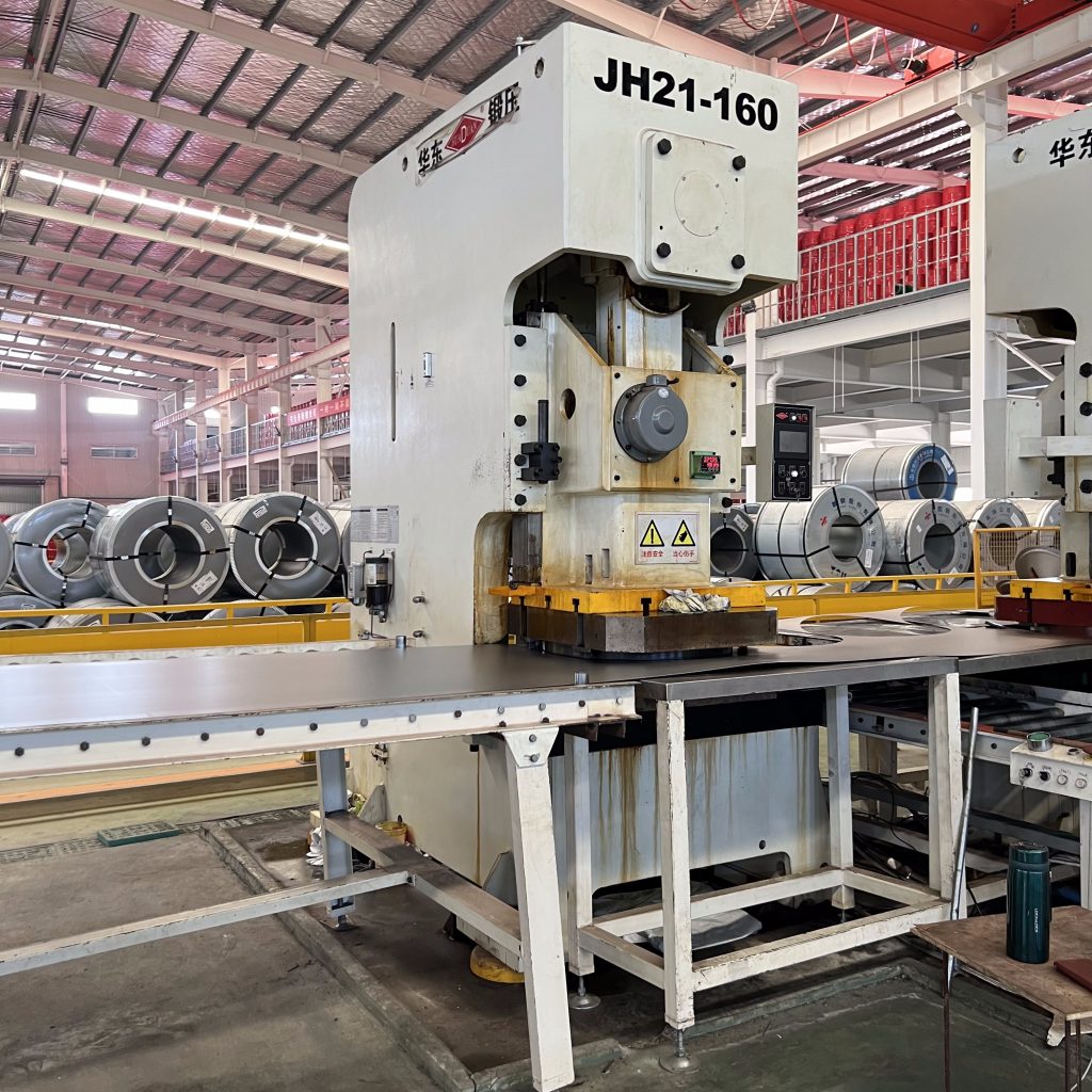 Cover/bottom production line – Drummachinery